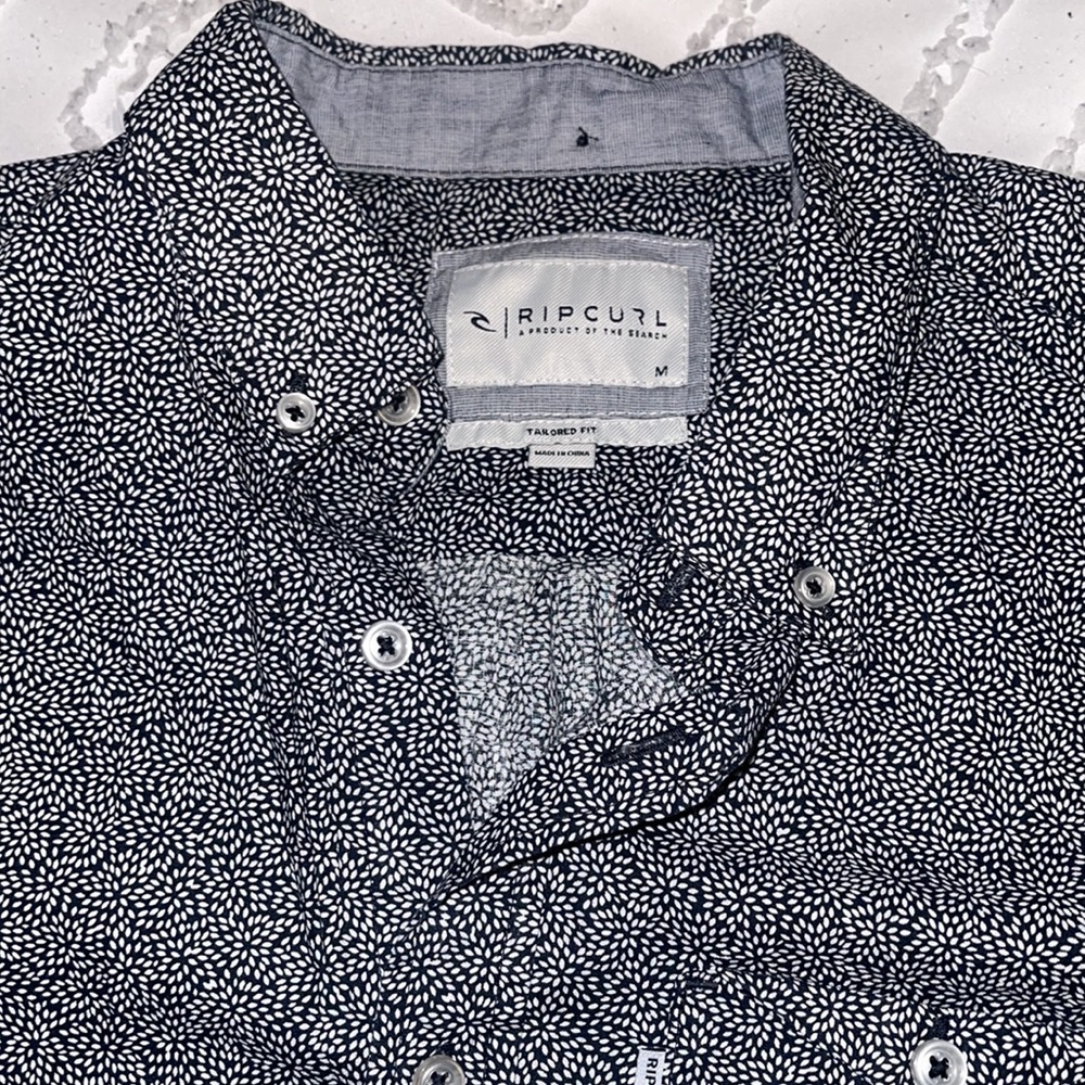 Mens rip curl button up shirt - Picture 2 of 4